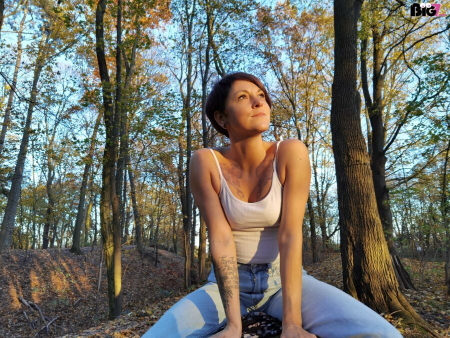 MiaSonne – Hier Live beim Camsex