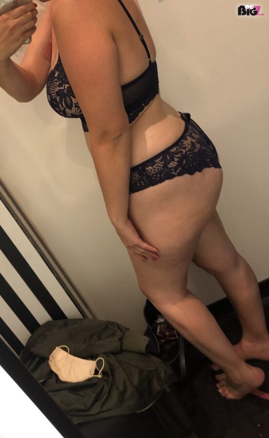 LadySandy – Hier Live beim Camsex