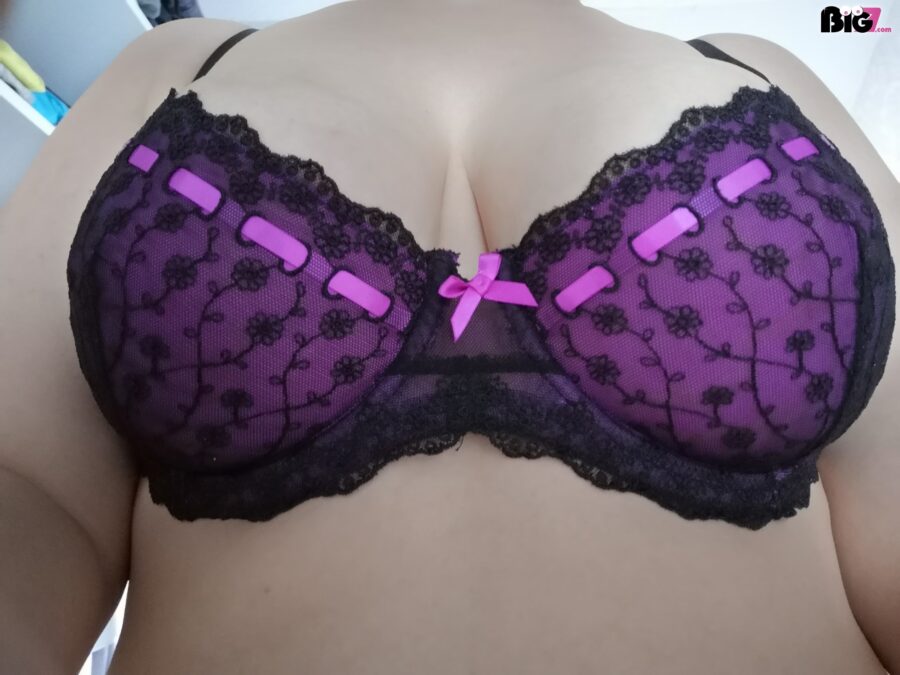 SexyLady214 – Hier Live beim Camsex