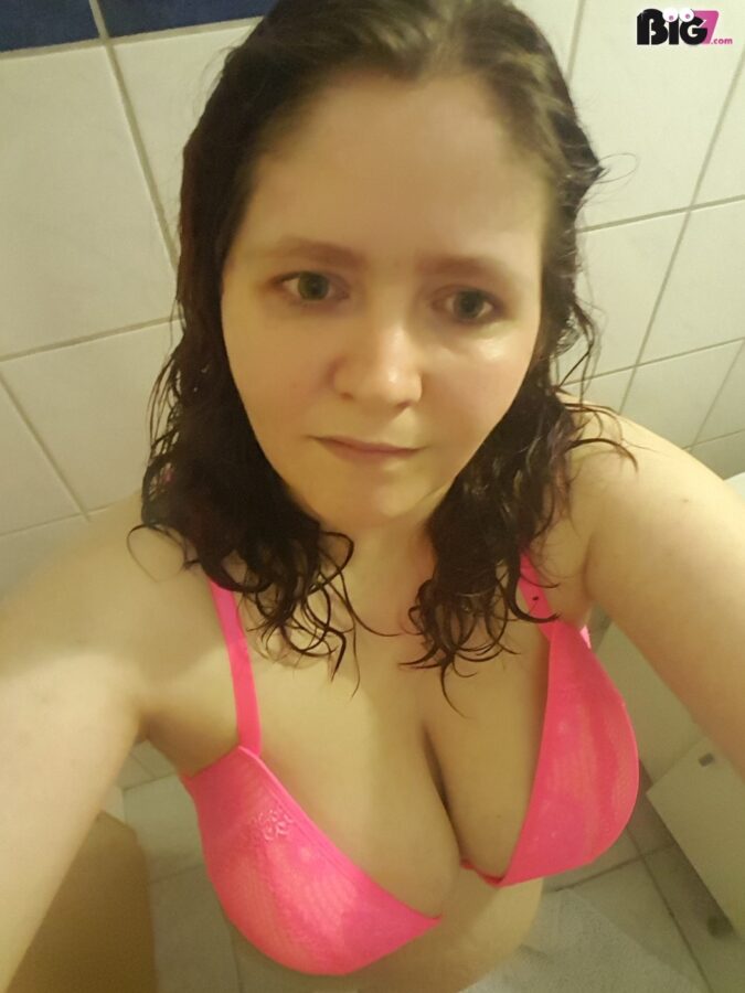 Hulla1988 – Hier Live beim Camsex
