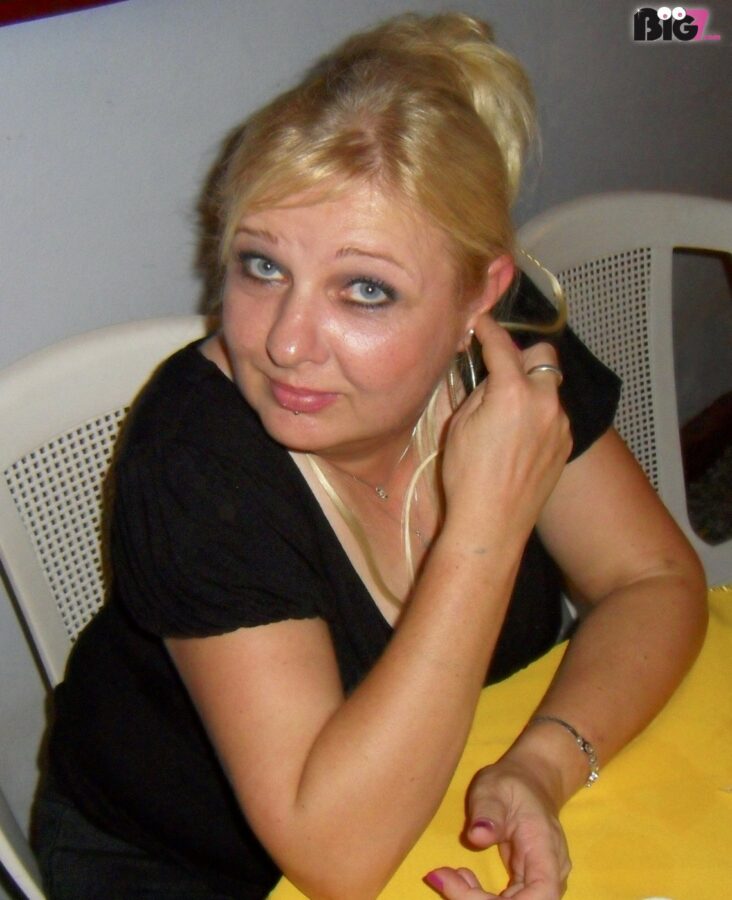 nettie6911 – Hier Live beim Camsex