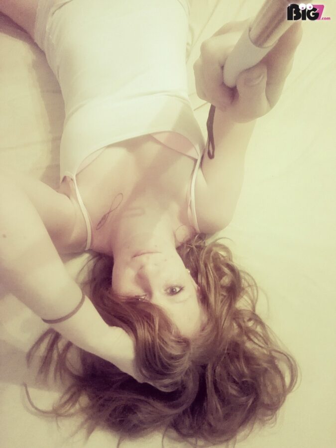 SweetElisa – Hier Live beim Camsex