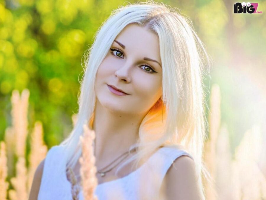 SuesseTisha – Hier Live beim Camsex