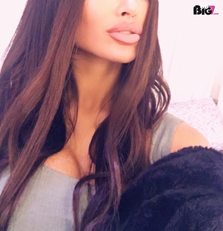 Honeybabex – Hier Live beim Camsex